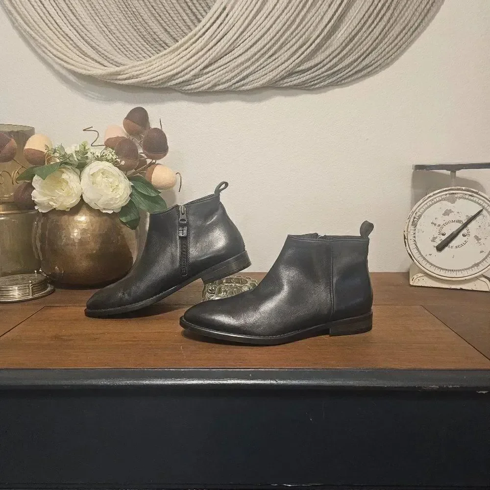 Gravity Pope Ziba Ankle Boots Sz 38 (US 7.5)